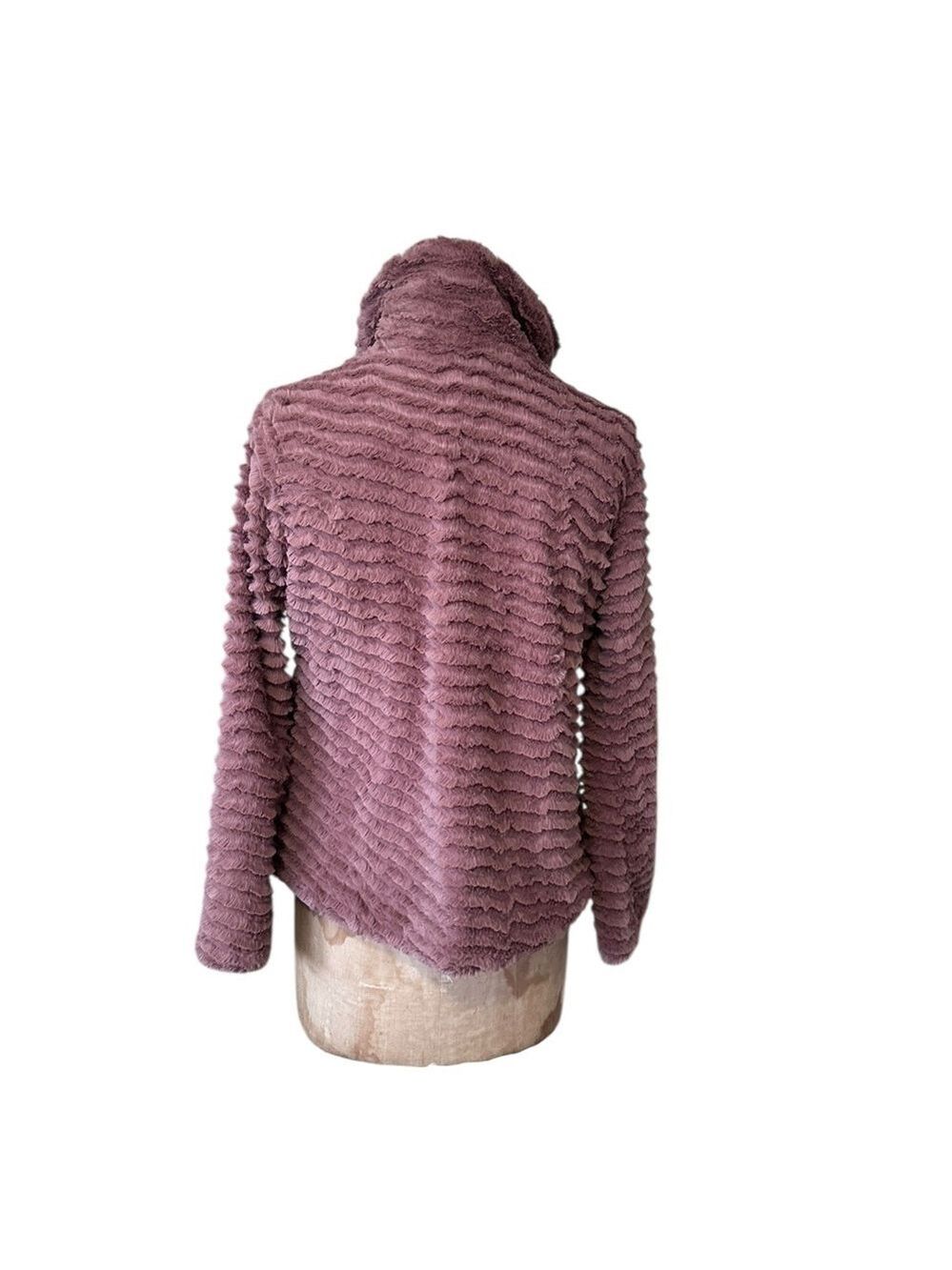 Patagonia Women’s Pelage Faux Fur Pink Mauve Full Zip Asymmetrical Size S EUC - Picture 2 of 8